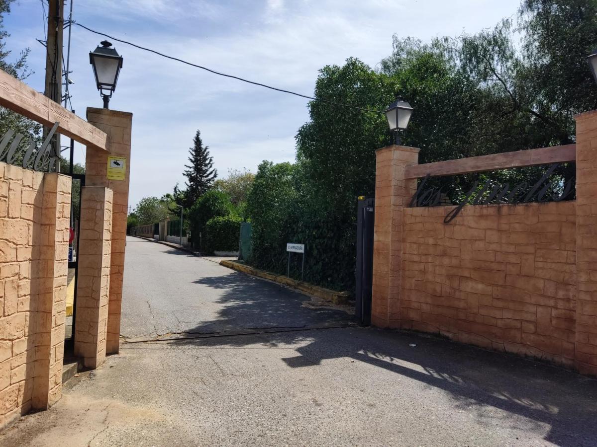 Apartamento El Grifo Carmona  Exteriér fotografie